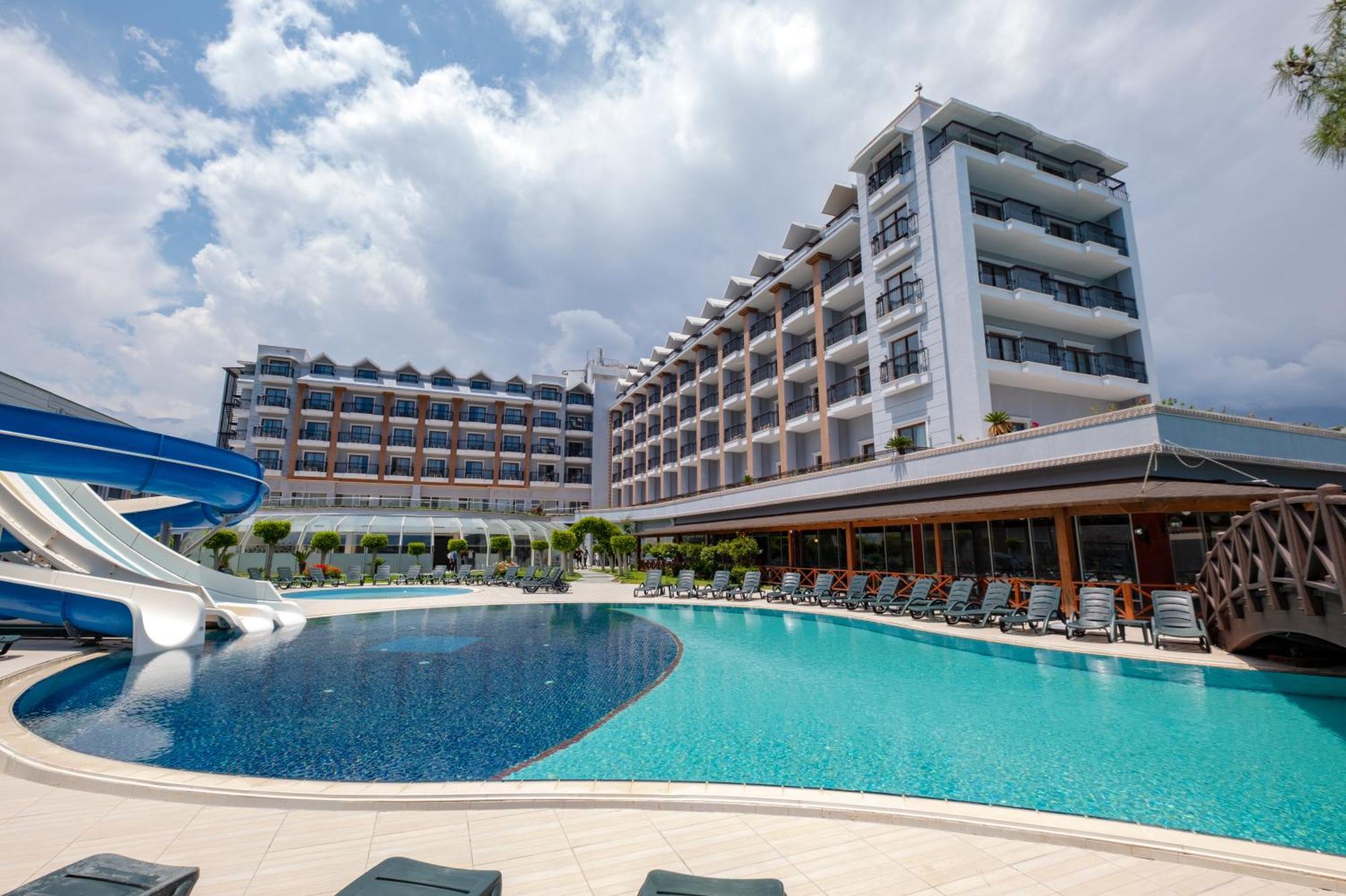 Fore Resort & Spa 凯梅尔 外观 照片