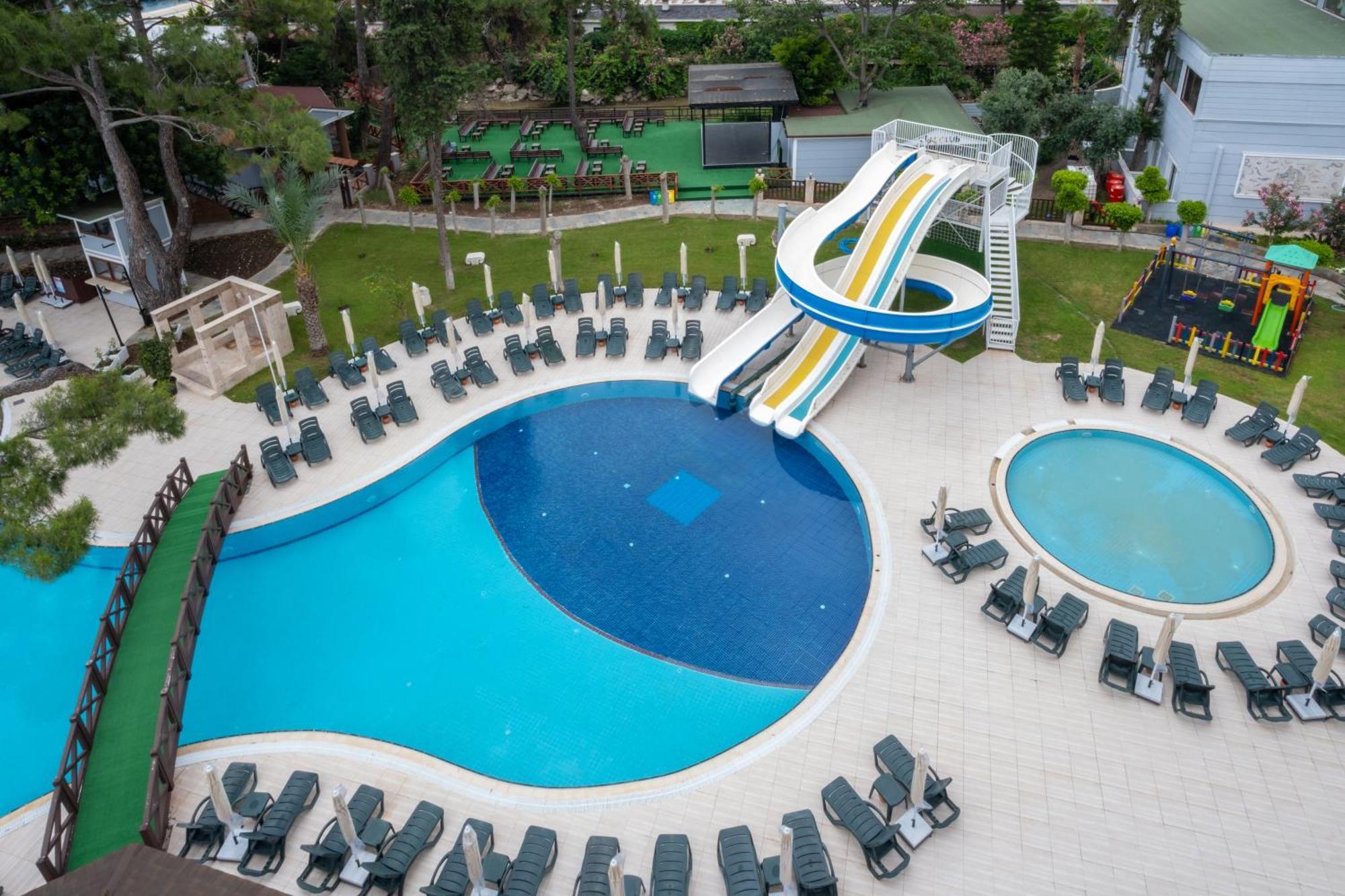 Fore Resort & Spa 凯梅尔 外观 照片