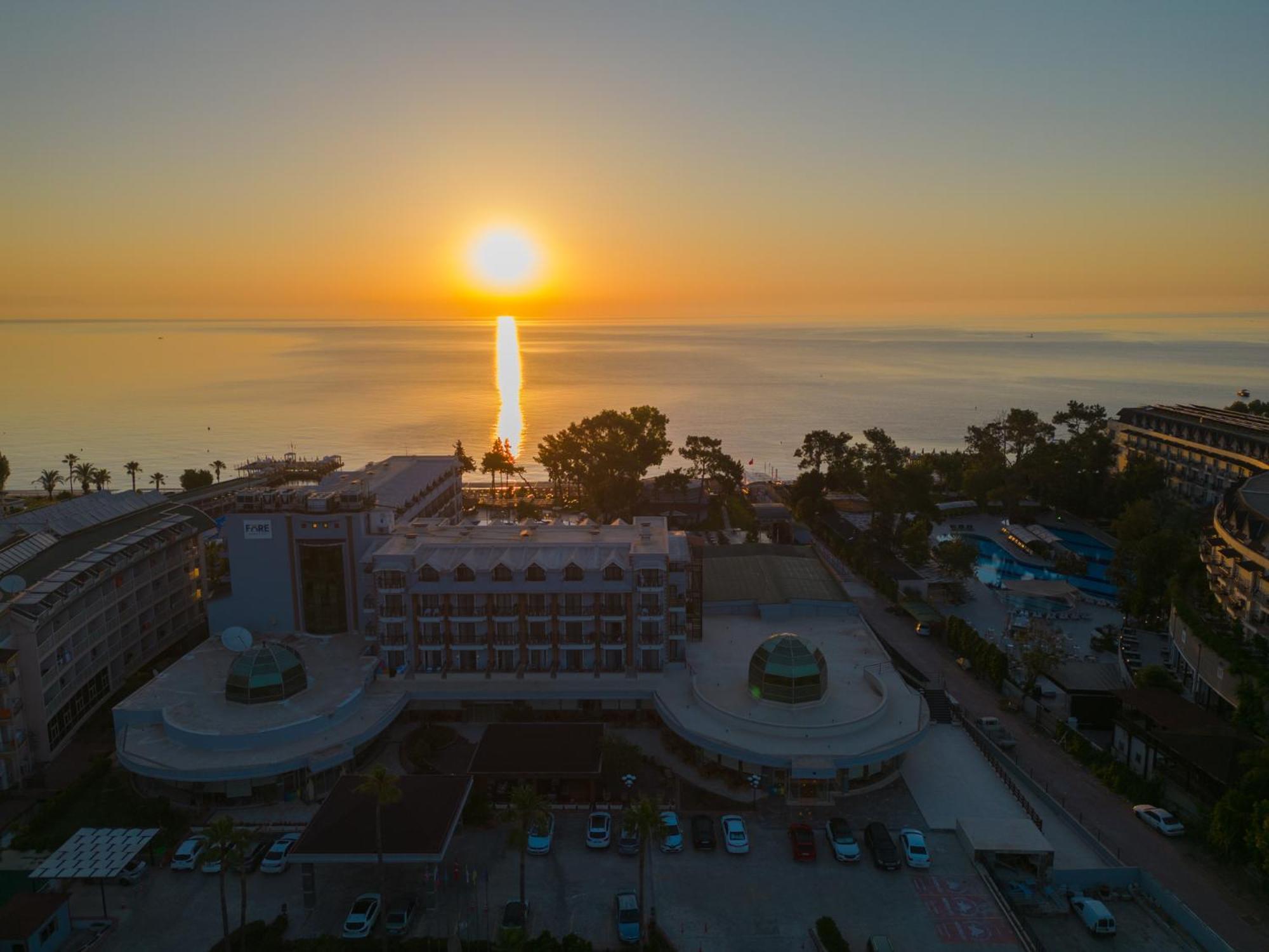 Fore Resort & Spa 凯梅尔 外观 照片