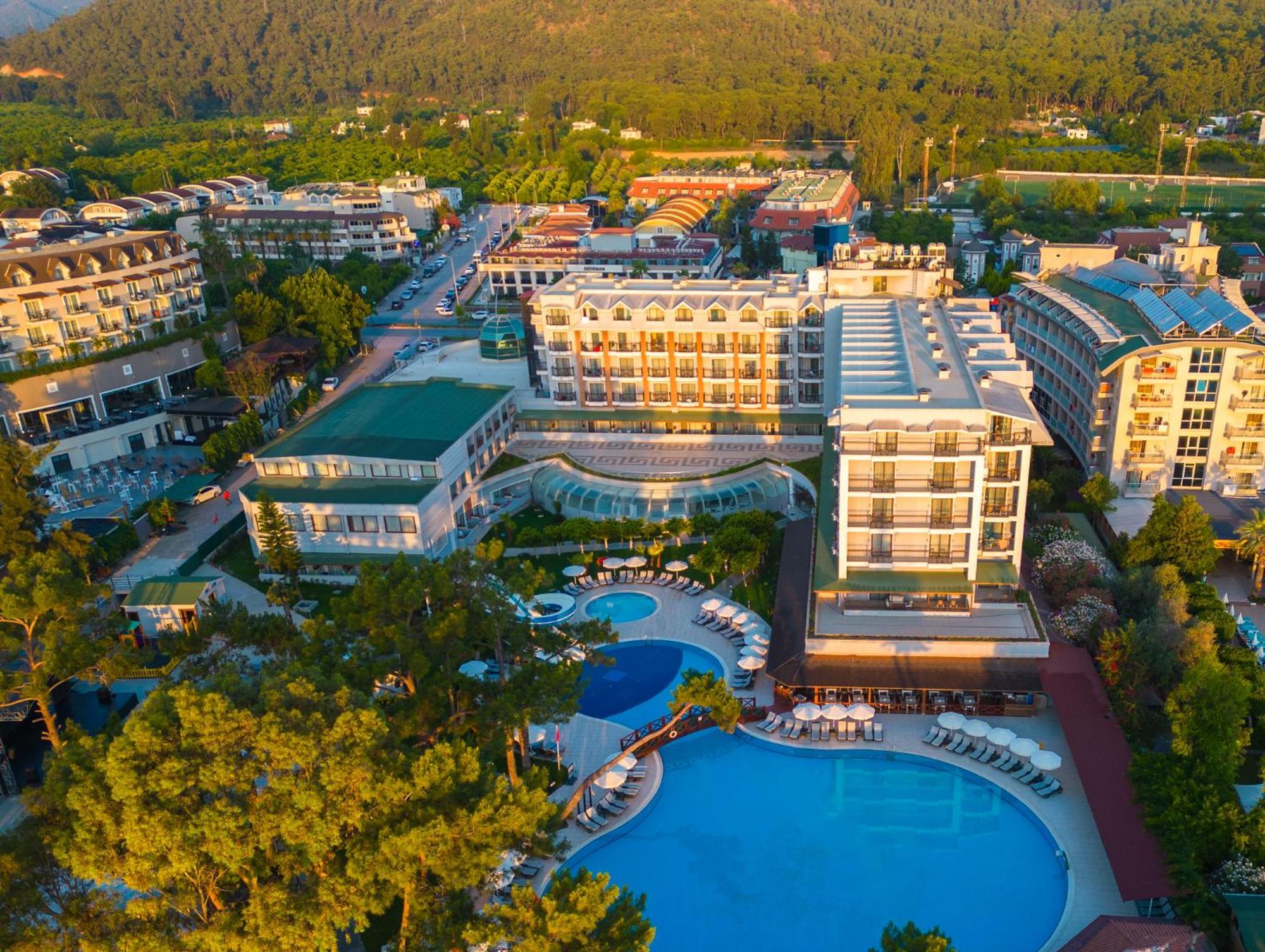 Fore Resort & Spa 凯梅尔 外观 照片