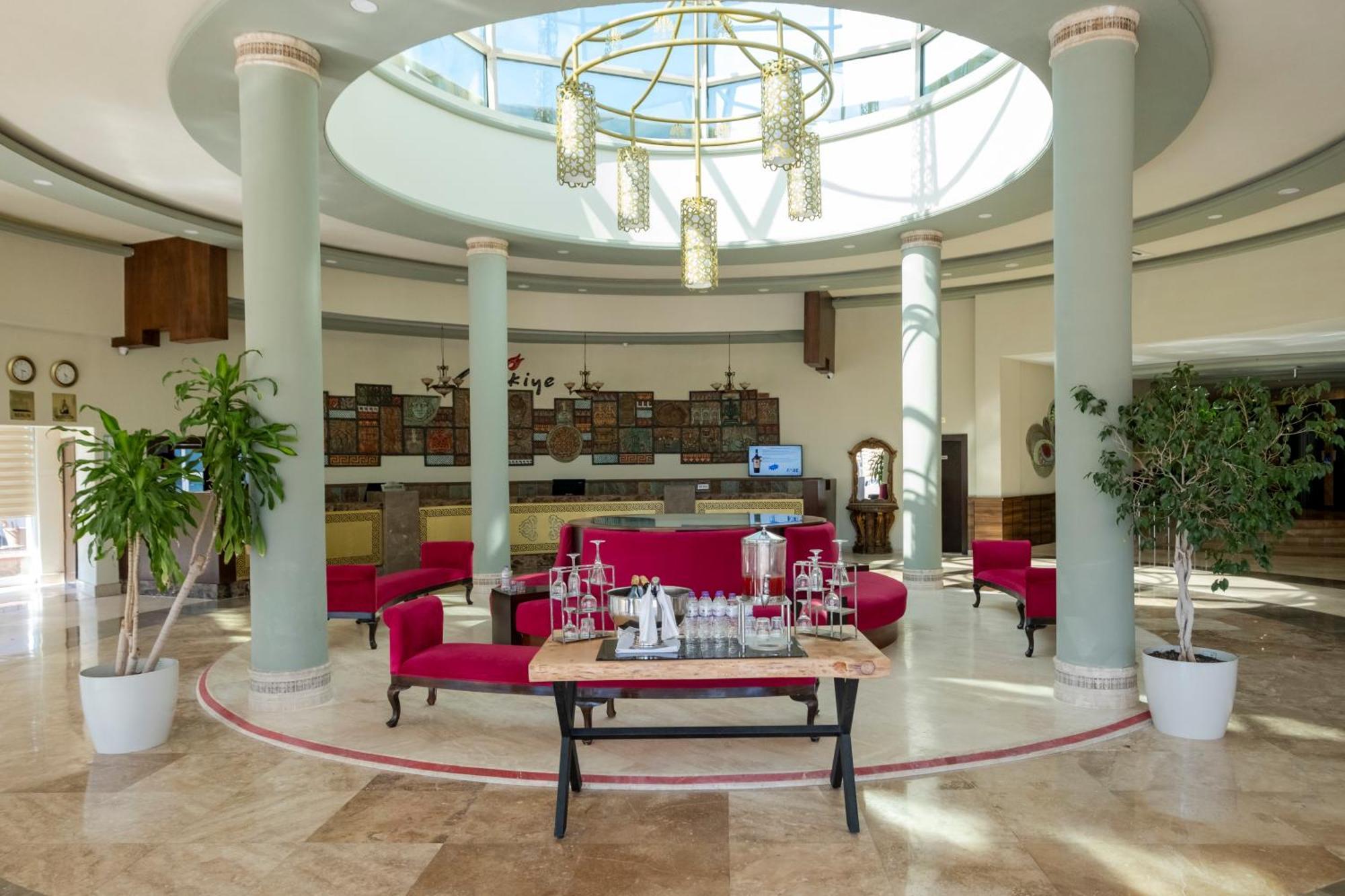 Fore Resort & Spa 凯梅尔 外观 照片